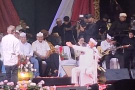 Ribuan warga Depok hadiri acara hiburan khas Jabar pada Sabtu malam