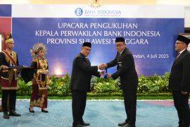 Anggota Dewan Gubernur BI kukuhkan Kepala KPw Sultra