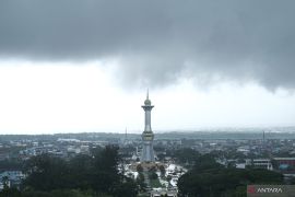 Cuaca di kota-kota besar umumnya akan diguyur hujan pada Minggu