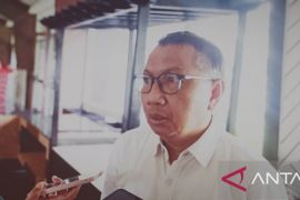 Disdik Biak melepas 12 siswa OAP Program ADEM ke Pulau Jawa-Bali