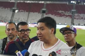 Maruarar Sirait tinjau SUGBK jelang laga perdana Piala Presiden