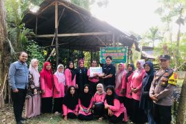 PT Semen Padang dukung produksi pupuk organik, targetkan 5 ton per bulan di Payakumbuh