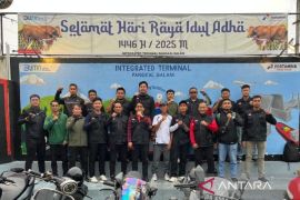 PMCI Chapter Babel gelar touring dan aksi sosial: kolaborasi hobi dan kepedulian lingkungan