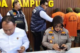 Polisi amankan admin dan dua anggota grup facebook gay Lampung