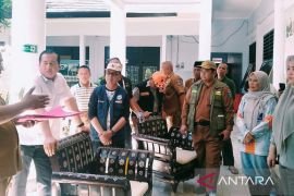 Belasan warga dilarikan ke rumah sakit akibat banjir di Mataram