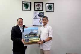 UI dan Martha Tilaar kerja sama kembangkan industri kosmetik