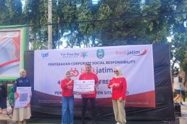 Pemkab Situbondo terima bantuan 455 unit tenda portabel untuk UMKM