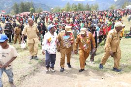 Pemprov Papua Tengah komitmen tingkatkan pelayanan publik di Intan Jaya