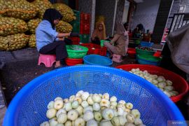 Produksi keripik buah dan sayur di Batu
