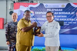 Gubernur Kambu dukung kolaborasi BI-TNI AL distribusi rupiah ke pedalaman