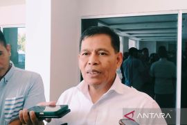 Gubernur Iqbal tunjuk Asisten Ekbang Faozal jadi penjabat Sekda NTB