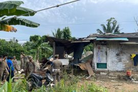Polda Kepri bongkar rumah terduga narkoba di Muka Kuning