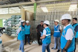 PLN hadirkan listrik untuk rakyat, usaha terkotekras kini makin efisien