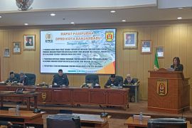 Fraksi DPRD Banjarbaru berikan catatan pada APBD perubahan 2025