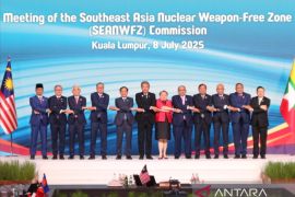 Menteri-menteri luar negeri ASEAN Page 1 Small