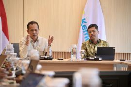 Kemenkop, Kemenkes bahas integrasi klinik dan apotek ke dalam kopdes