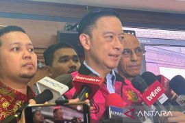 Tom Lembong heran nama perusahaan dan asosiasi lenyap di kasus gula