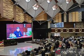 Pemprov-DPRD Kaltim  pertegas komitmen transformasi pendidikan dan LH