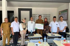 PTPN 1 Regional 5 dukung kebutuhan sekolah bagi anak yatim