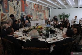 Presiden Prabowo  dijamu santap siang kenegaraan oleh Presiden Lula