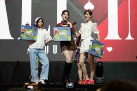 Axioo ramaikan JKT48 All In Tour 2025