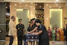 Sesungguhnya memimpin itu sebuah penderitaan