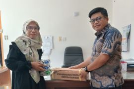 Disdukcapil Sulbar distribusikan 14.000 blanko KTP elektronik ke lima kabupaten