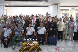 Seratusan peserta ikuti seminar UMKM dorong pelaku usaha naik kelas