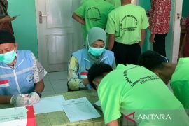 LPKA Kendari gandeng BNN tes urine  anak pemasyarakatan dan pegawai