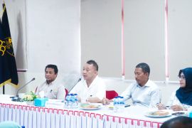 DPRD gandeng Kemenkum Malut sosialisasi pendirian posbakum di desa-kelurahan