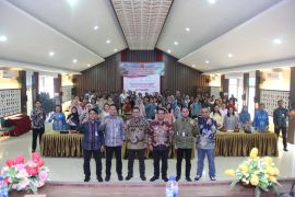 OJK Sumbar kembangkan pemahaman literasi keuangan di Mentawai