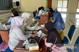 Pemkot Padang Panjang siap distribusikan perlengkapan sekolah gratis