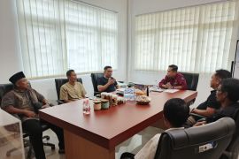 Legislator Jatim minta Pemkab Jember-BPN tuntaskan penerbitan SK Biru