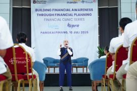 PT Timah - Bank Mandiri tingkatkan literasi keuangan karyawan