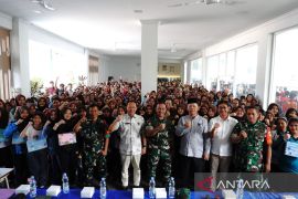 Kapendam I/BB kembali ke SMA 3 Medan motivasi siswa baru