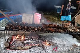Pemkot Jayapura dorong ikan asap sebagai cenderamata khas daerah