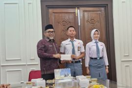 Pemprov Jambi lepas dua calon paskibraka nasional