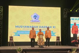 Sekjen Golkar janjikan Sugawa Korry posisi di DPP