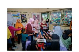 TP PKK berikan trauma healing bagi anak korban banjir di Mataram
