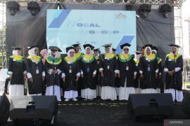 Wisuda Sekolah Lansia tandai rangkaian Harganas di Gorontalo
