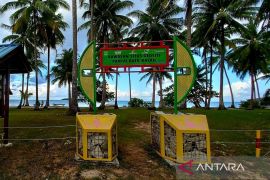 Pemkab Natuna berkomitmen pertahankan status geopark nasional