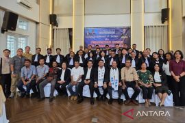 DPC Peradi Medan lantik 28 advokat baru, ini pesan Dwi Ngai Sinaga