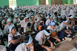 Ratusan siswa baru SMAN 1 Bojongsoang ikuti MPLS