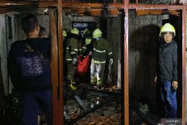 Lima rumah kebakaran di Jakarta Timur telan satu tewas