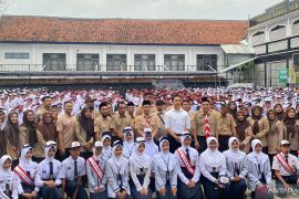 Disdikpora Cianjur memberlakukan jam masuk sekolah pukul 6:30 WIB