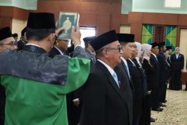 Gubernur Kalsel evaluasi enam bulan kinerja sekda dan pejabat pratama