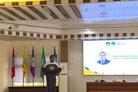 Unpatti beri pelatihan "public speaking" bagi penerima KIP Kuliah, begini kata Rektor