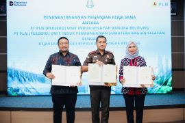 GM PLN Babel-Kajati teken perjanjian kerja sama, perkuat aspek hukum pembangunan infrastruktur ketenagalistrikan
