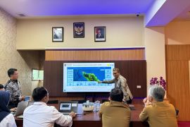 PLN percepat elektrifikasi wujudkan 100 persen dusun berlistrik di Aceh