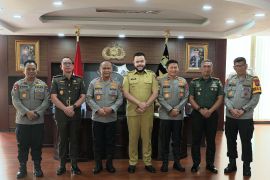 Pererat silaturahmi, Wako Fadly Amran kunjungi Danrem dan Kapolda Sumbar